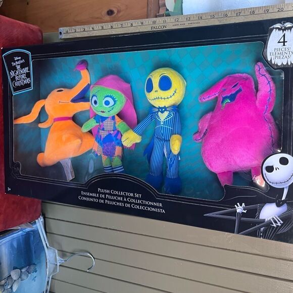 2024 Disney Tim Burton's The Nightmare Before Christmas Neon Plush Collectors… - Picture 1 of 6
